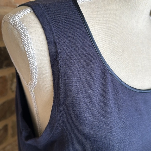 Audrey & Grace Navy Blue Shell Tank Simple Sleeveless Classic Satin Trim Size L - Picture 4 of 11